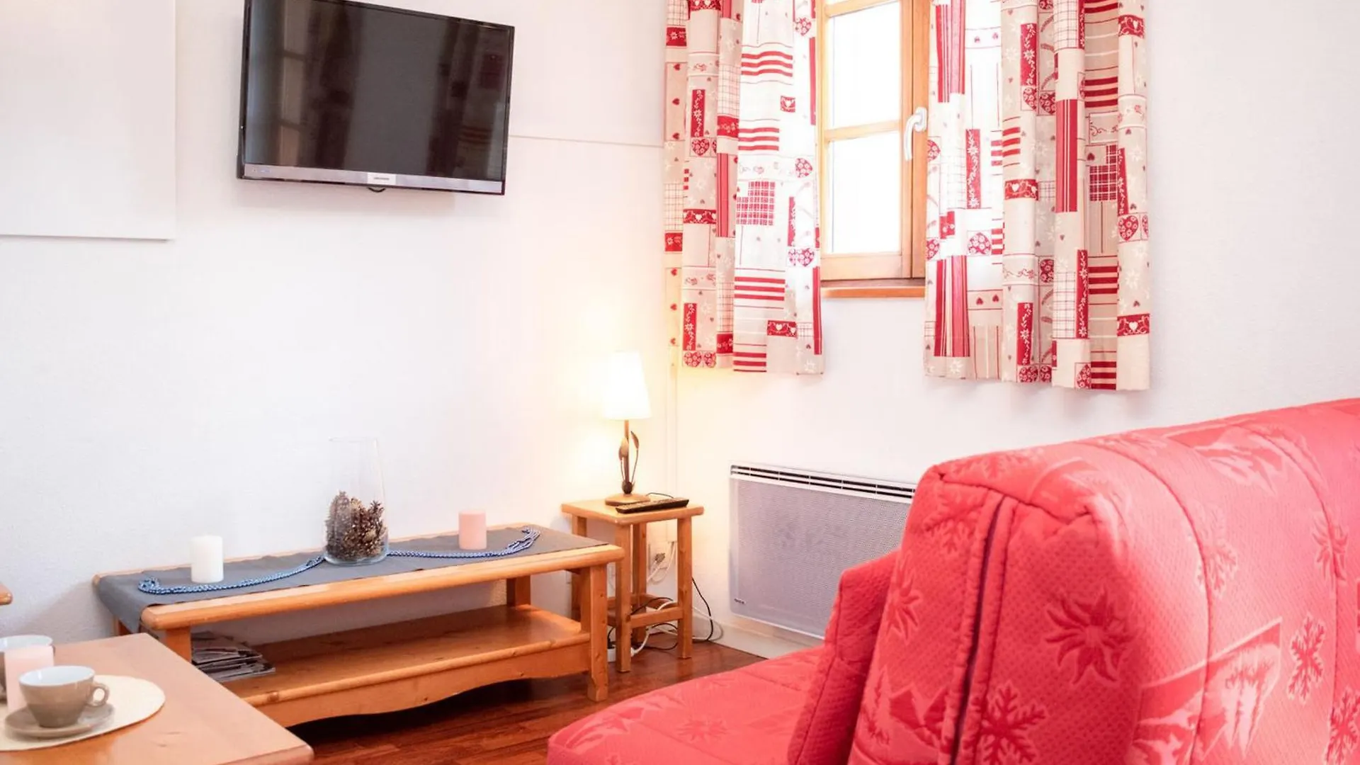 Charmant Appartement 2 Pieces Pour 6 Personnes Avec Balcon A Vignec, Proche Saint-Lary-Soulan - Fr-1-504-143